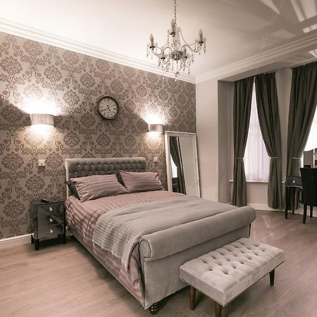 Apartments At Number 10 The Abbey NWI Esterno foto