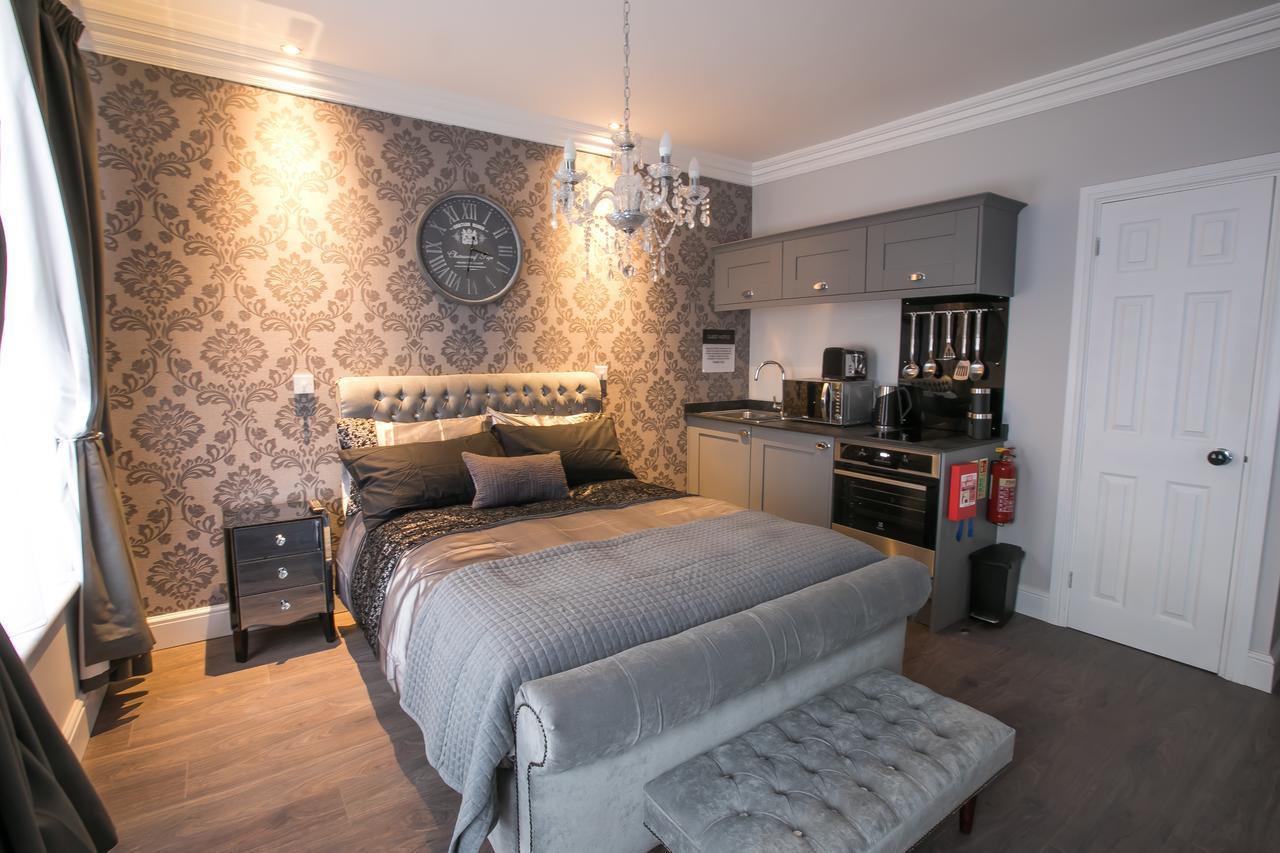 Apartments At Number 10 The Abbey NWI Esterno foto