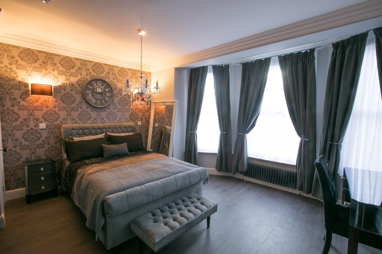 Apartments At Number 10 The Abbey NWI Esterno foto