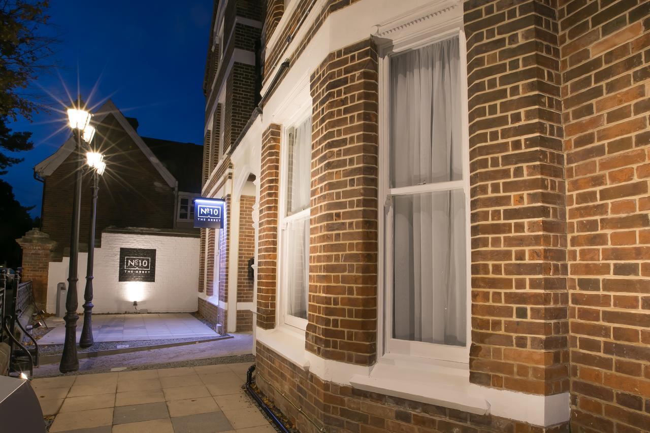 Apartments At Number 10 The Abbey NWI Esterno foto